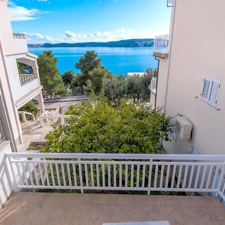 Golden Blue Sea Apartman Trogir